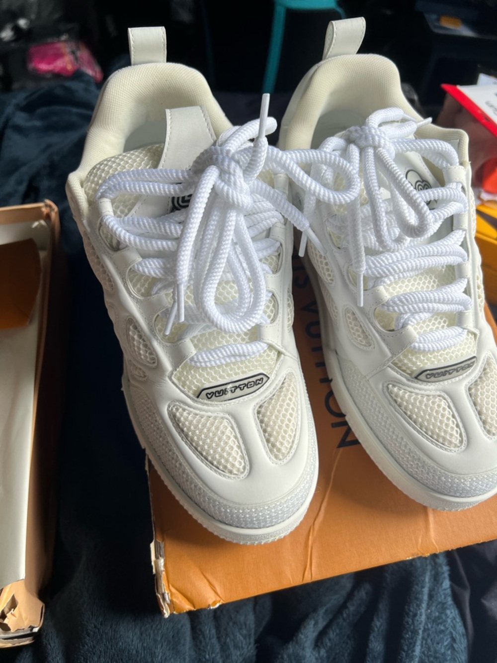 Lv skates - Picture 8 of 8